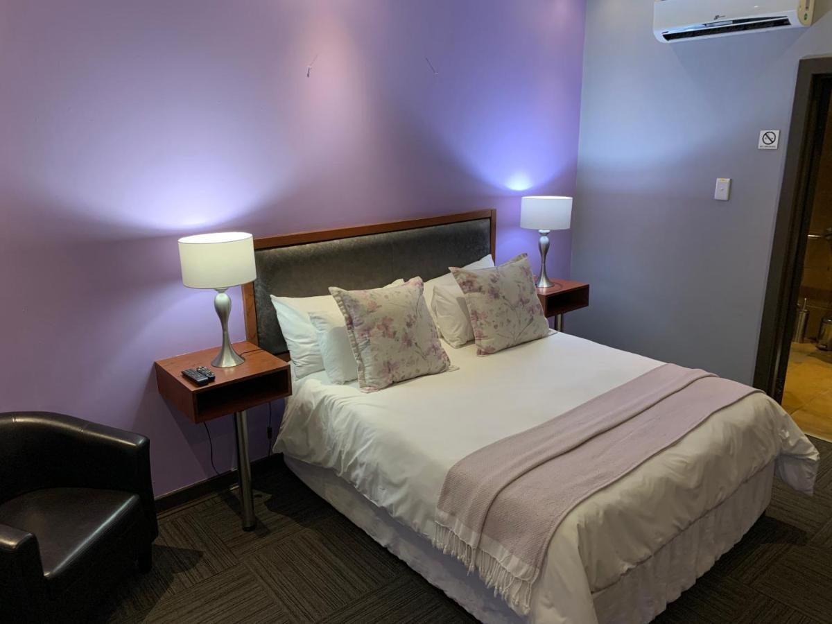 Elrido Guest Lodge Bloemfontein Luaran gambar